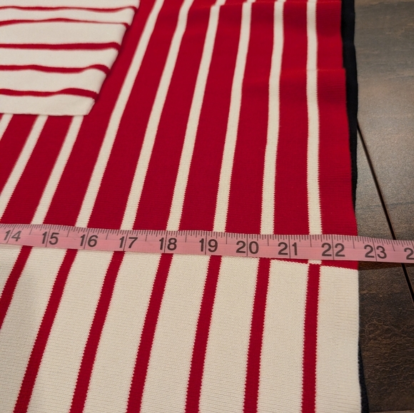 Cabi Style 5635 Red& White Stripes Front ,Red&Black, Cotton, Sweater Size Medium - Picture 5 of 7